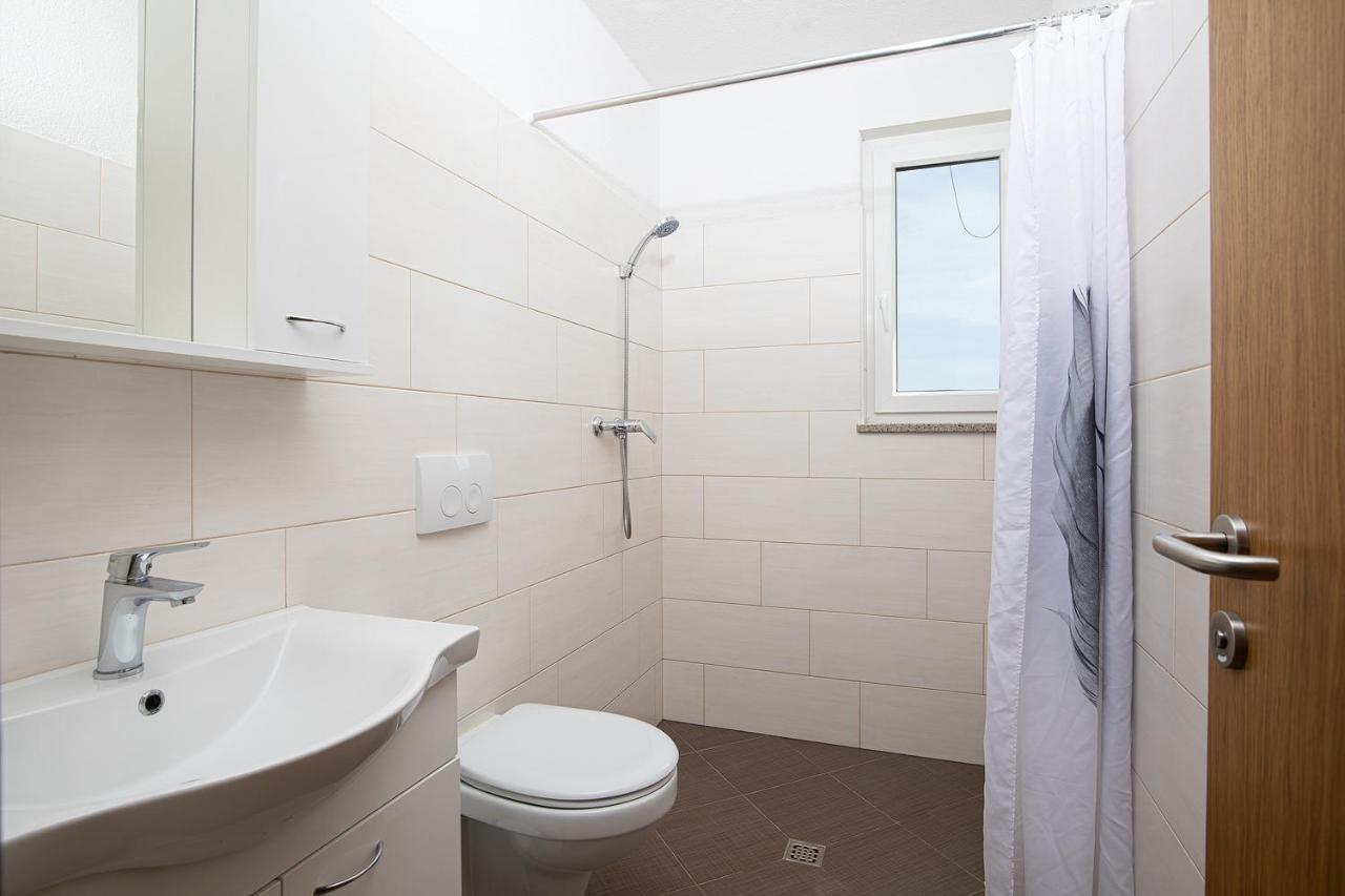 Apartmani Mirna Luka Pomer Dış mekan fotoğraf