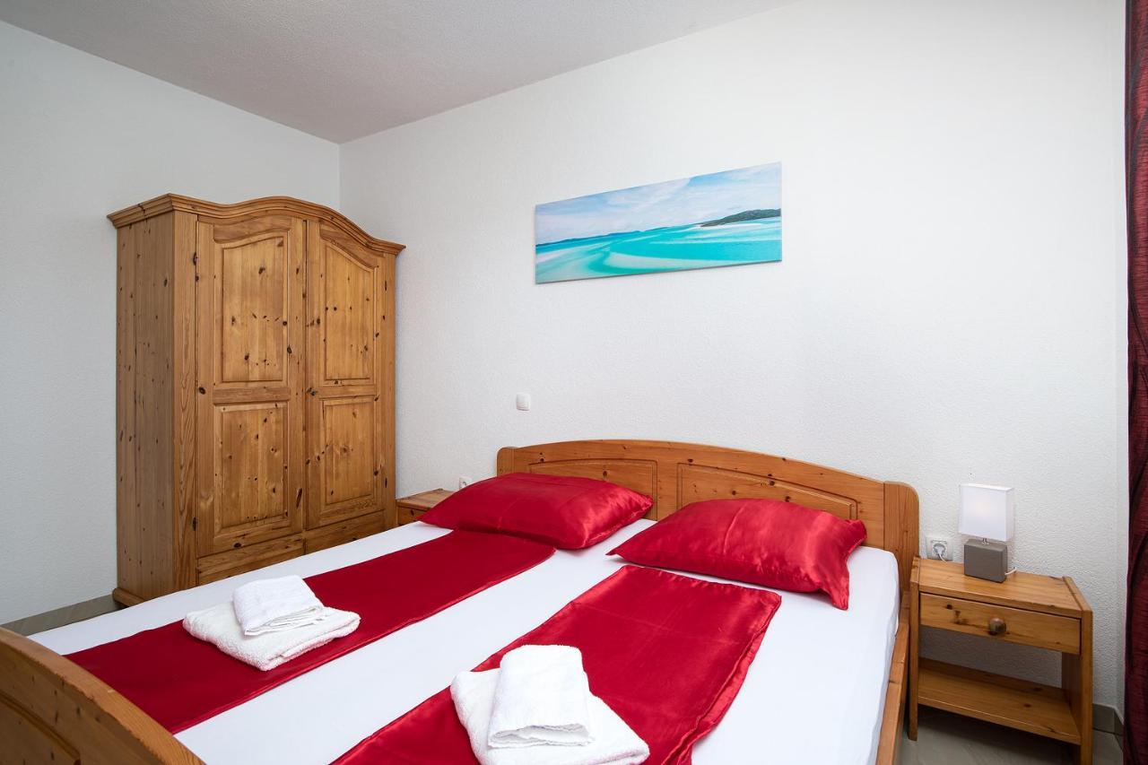 Apartmani Mirna Luka Pomer Dış mekan fotoğraf