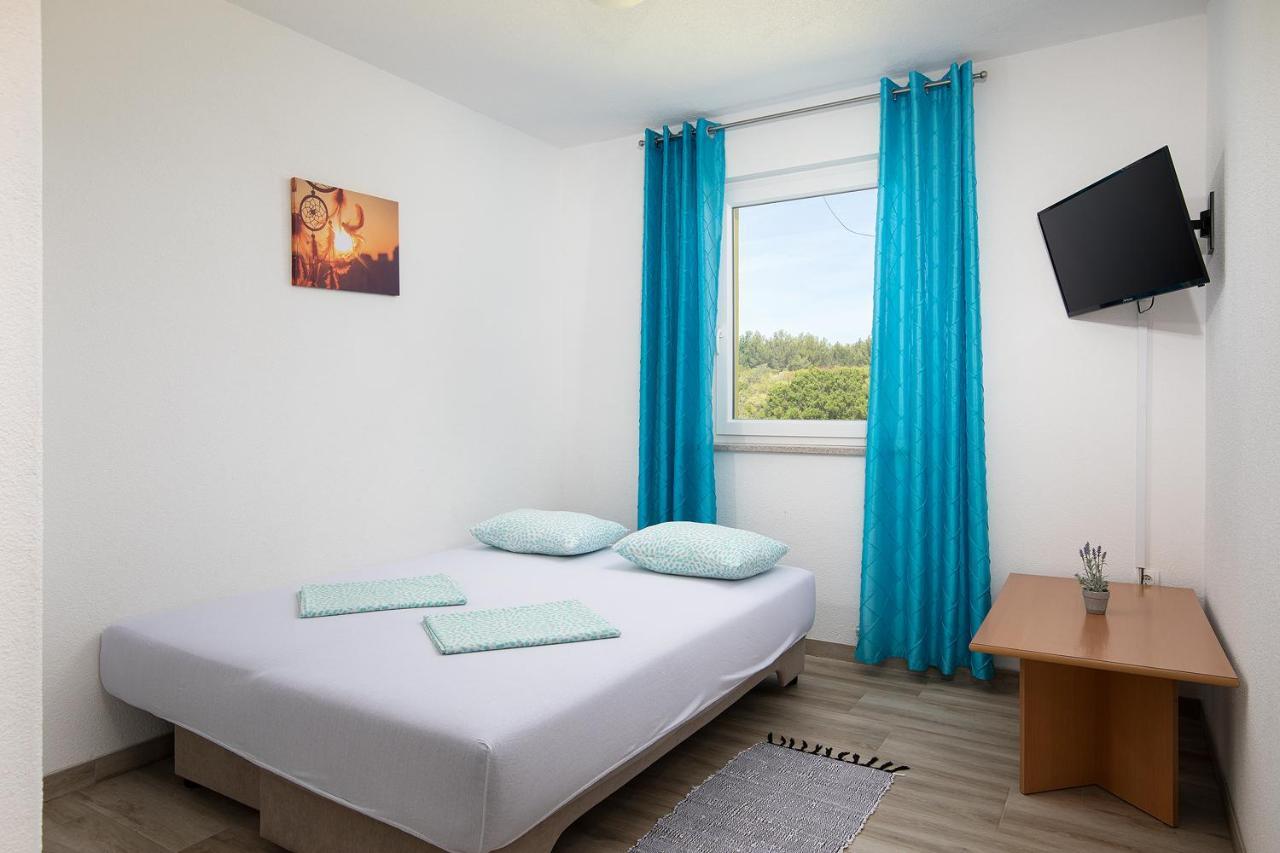 Apartmani Mirna Luka Pomer Dış mekan fotoğraf