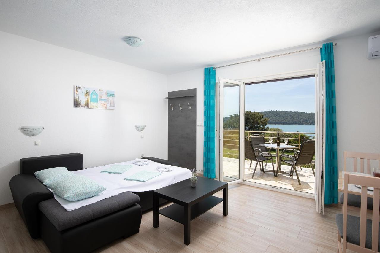 Apartmani Mirna Luka Pomer Dış mekan fotoğraf