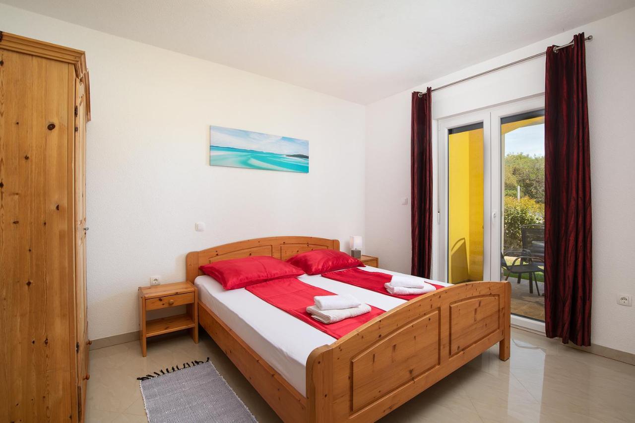 Apartmani Mirna Luka Pomer Dış mekan fotoğraf