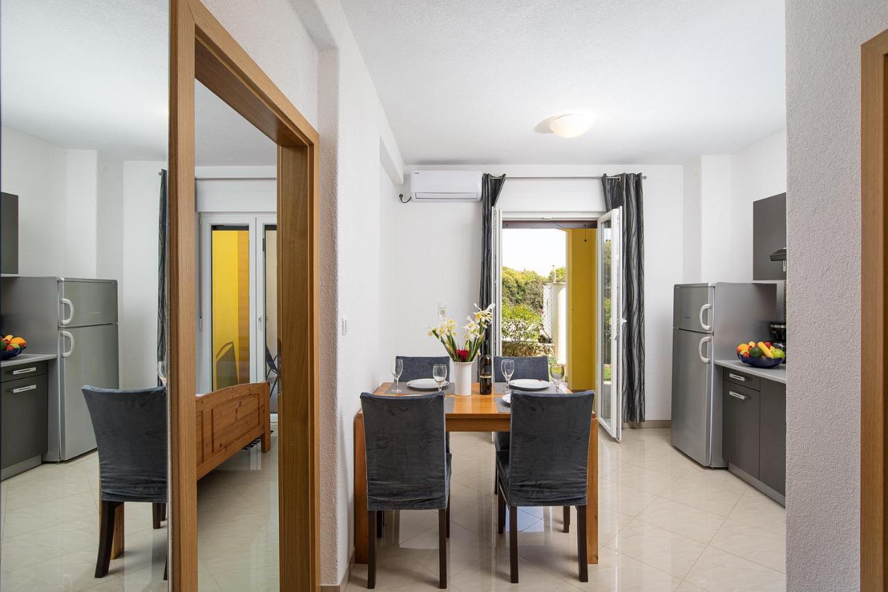 Apartmani Mirna Luka Pomer Dış mekan fotoğraf