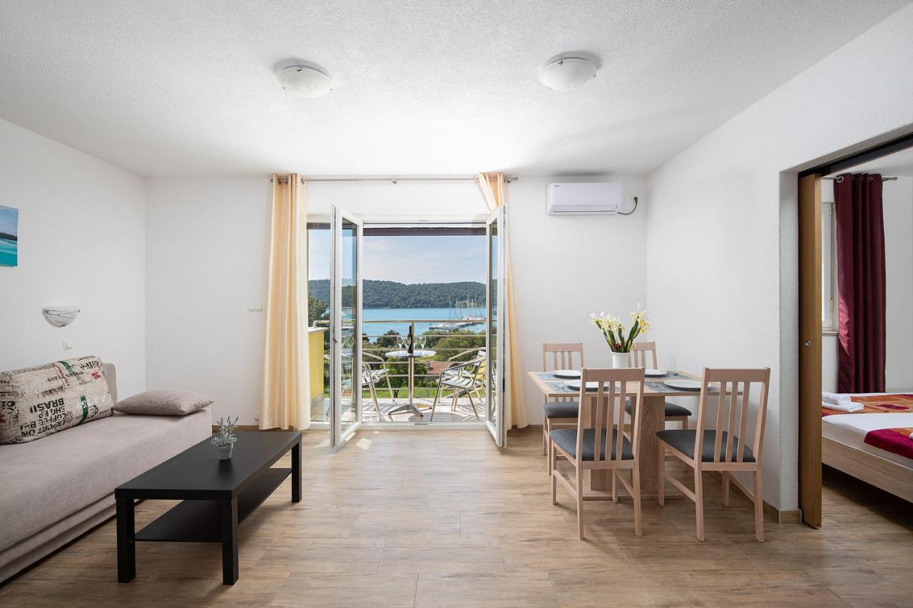 Apartmani Mirna Luka Pomer Dış mekan fotoğraf